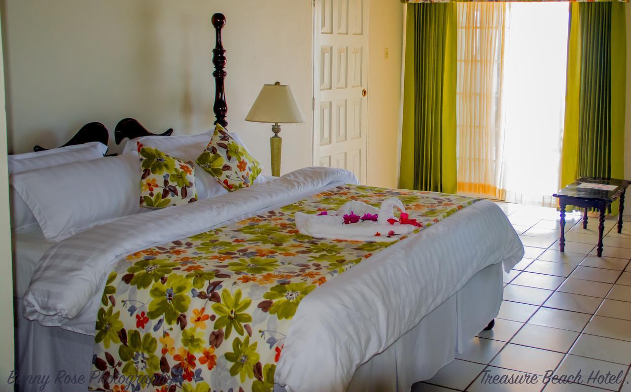 Treasure Beach Hotel Екстер'єр фото