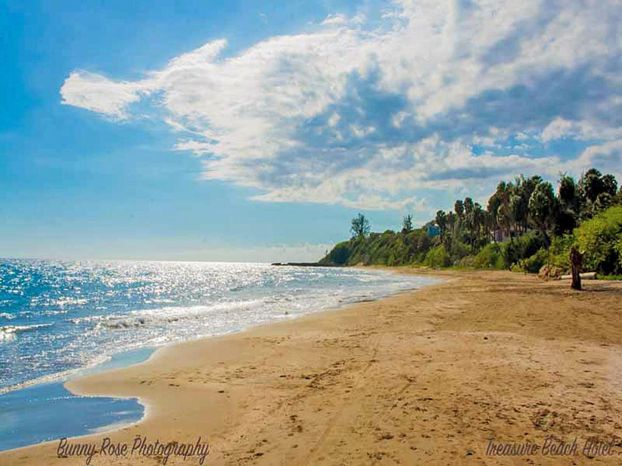 Treasure Beach Hotel Екстер'єр фото